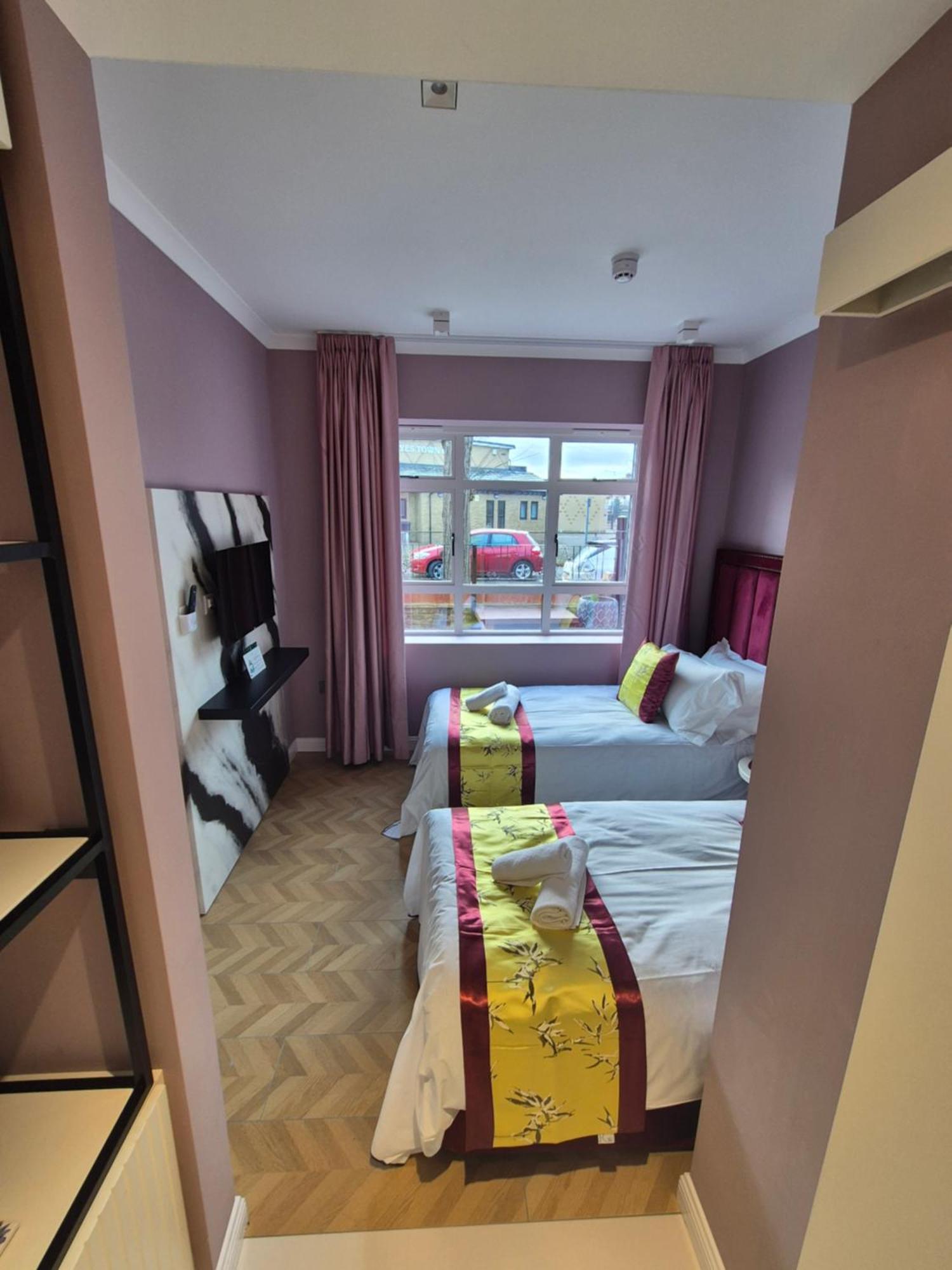 Rosemay Hotel Near London Heathrow Airport 海斯 外观 照片