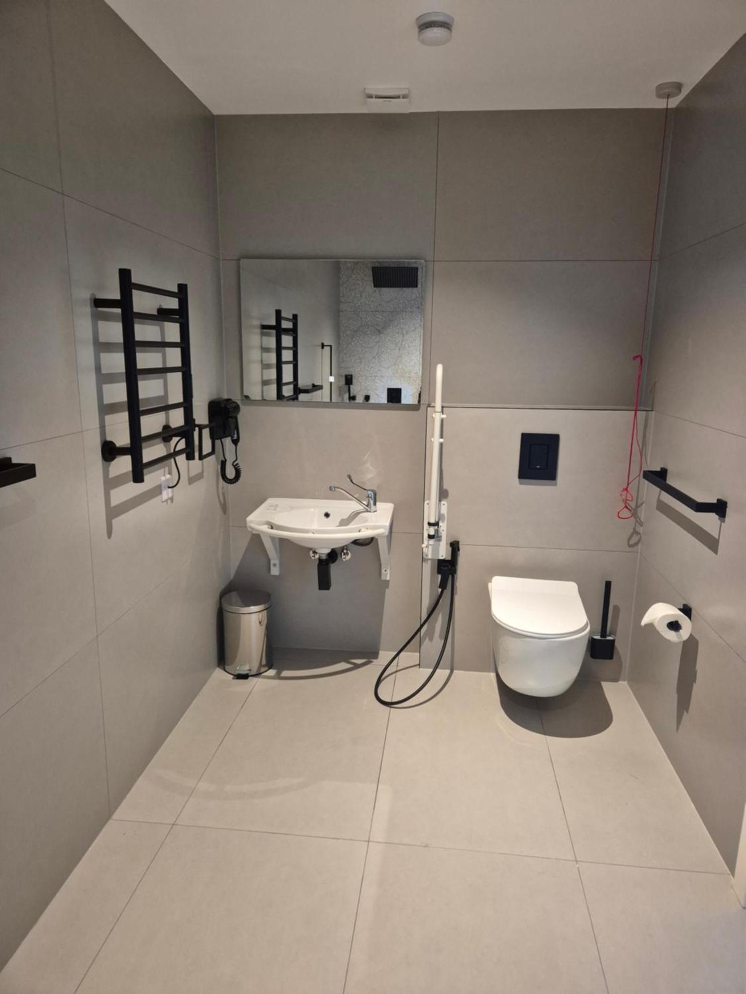 Rosemay Hotel Near London Heathrow Airport 海斯 外观 照片