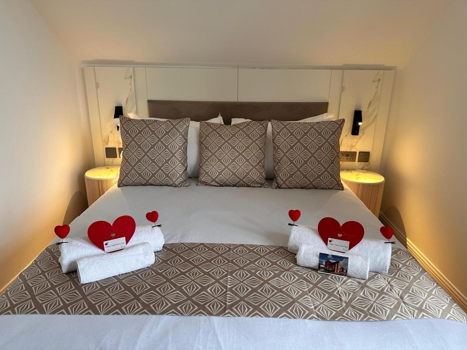 Rosemay Hotel Near London Heathrow Airport 海斯 外观 照片