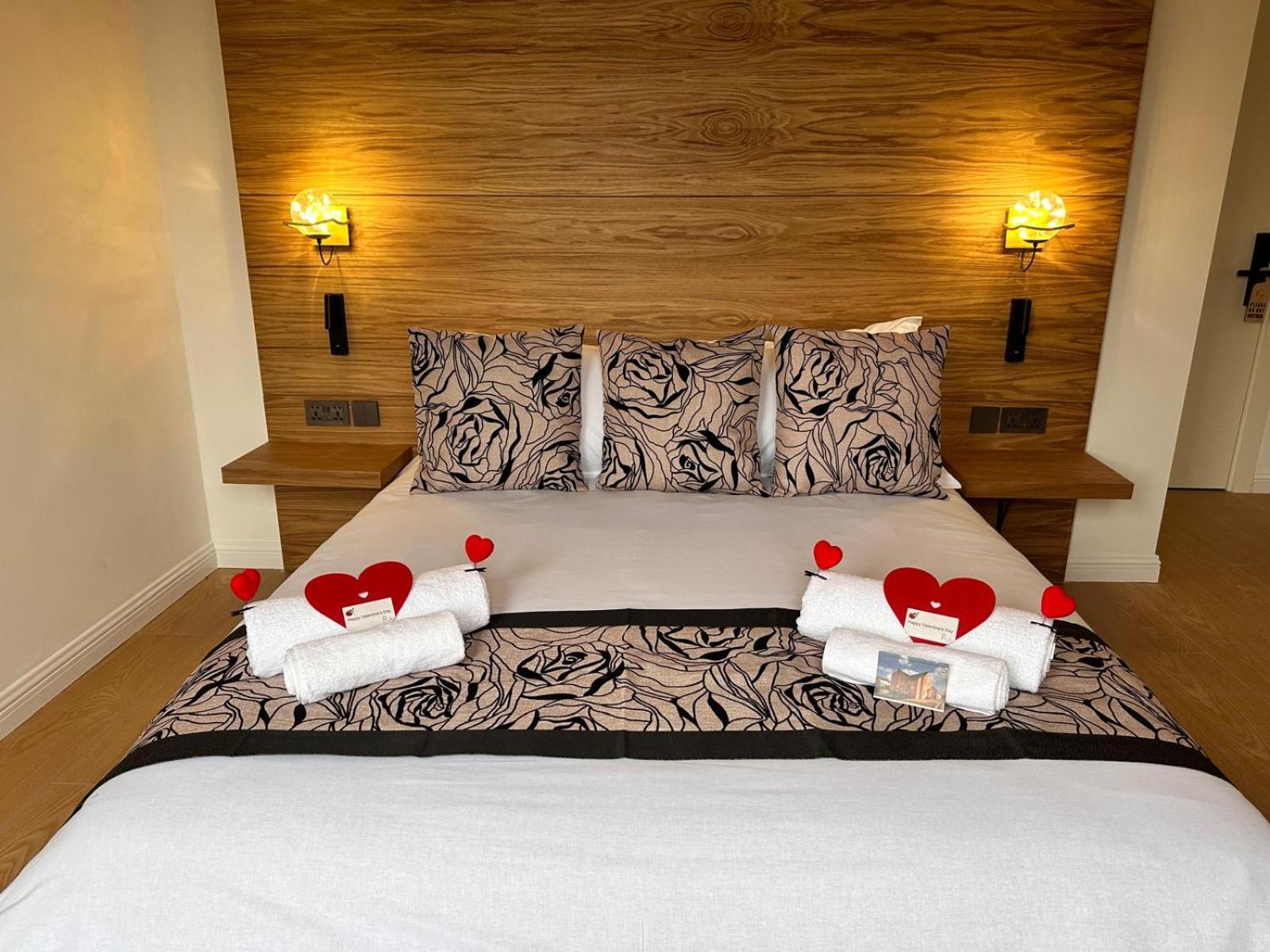 Rosemay Hotel Near London Heathrow Airport 海斯 外观 照片