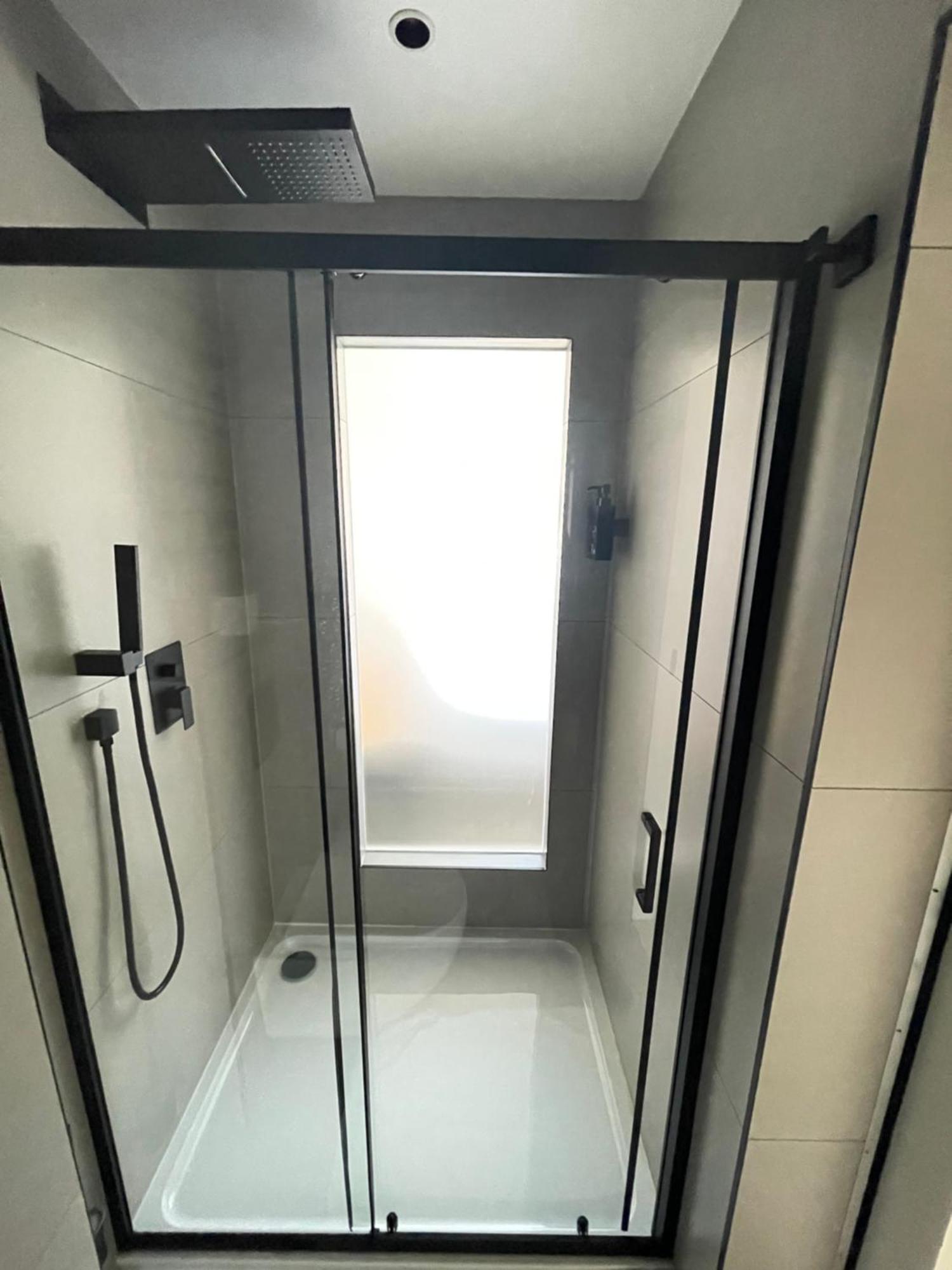 Rosemay Hotel Near London Heathrow Airport 海斯 外观 照片